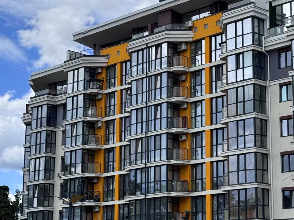 1869329801673272