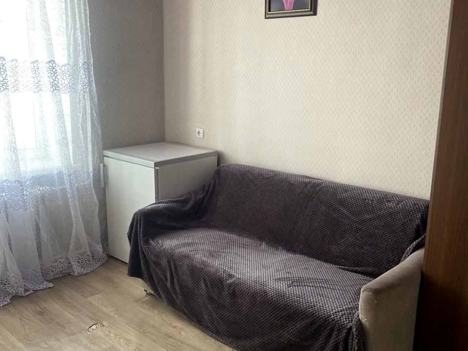 1869426032056608