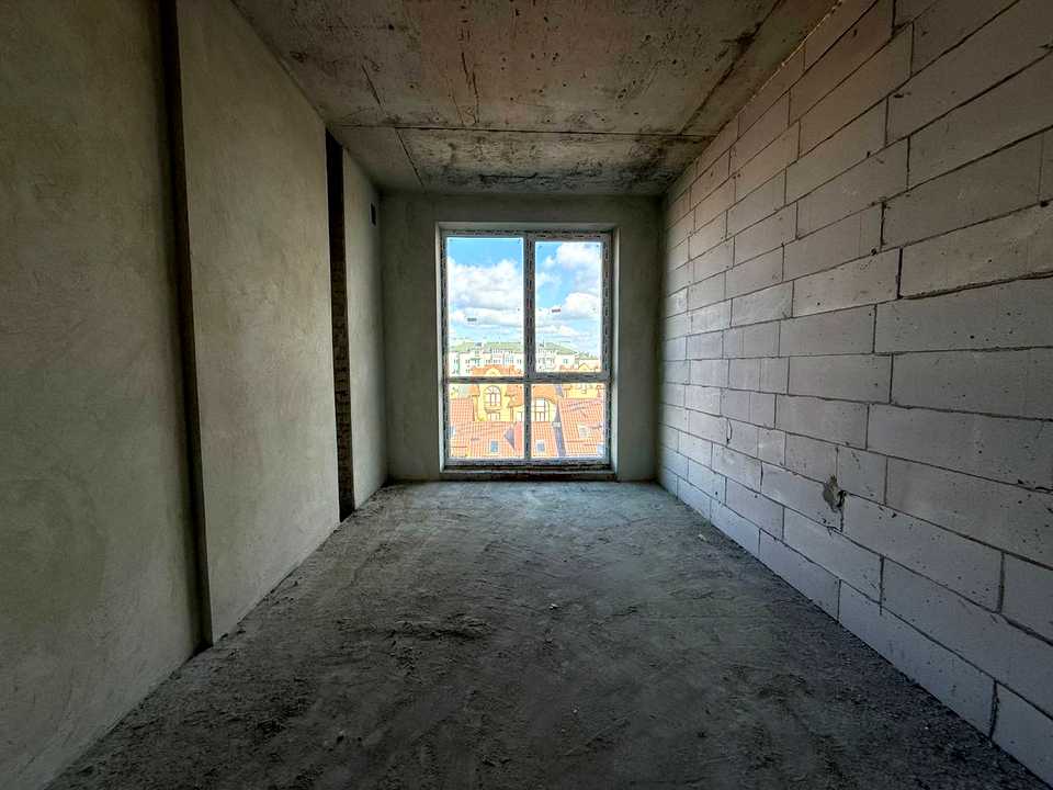 1869427141304162