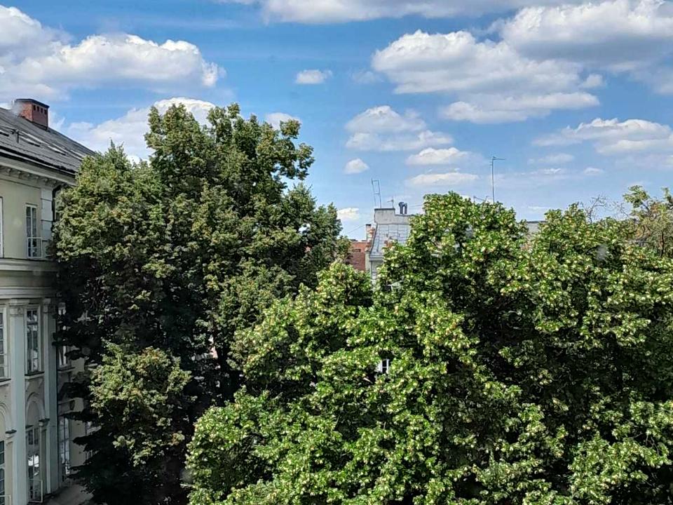 Продаж 3-кімнатної квартири в центрі Львова