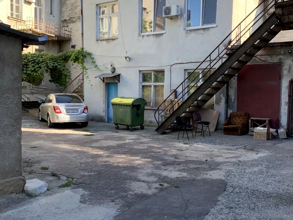 1869512080997461.jpg