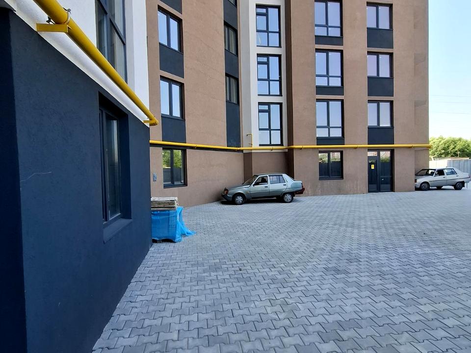 1869518175899320