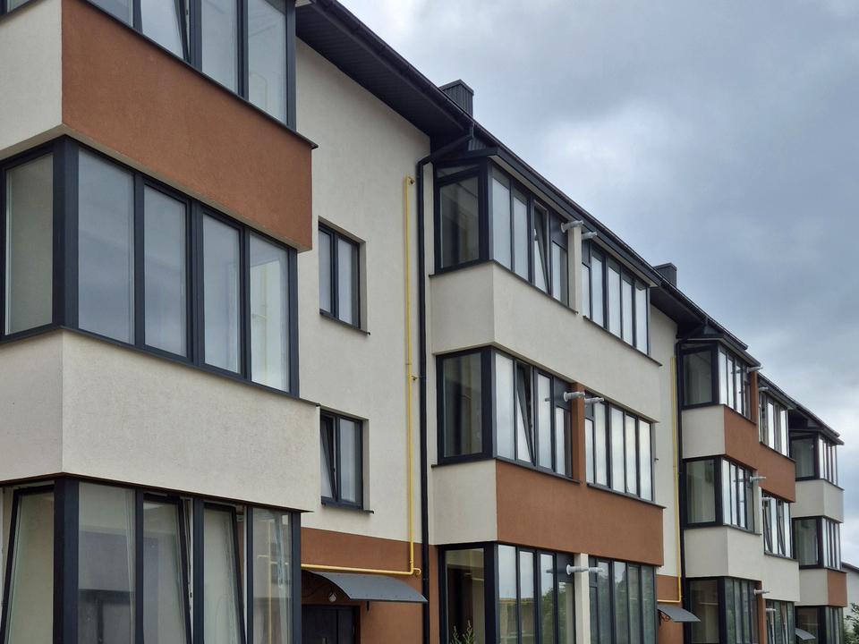 1869600817481238