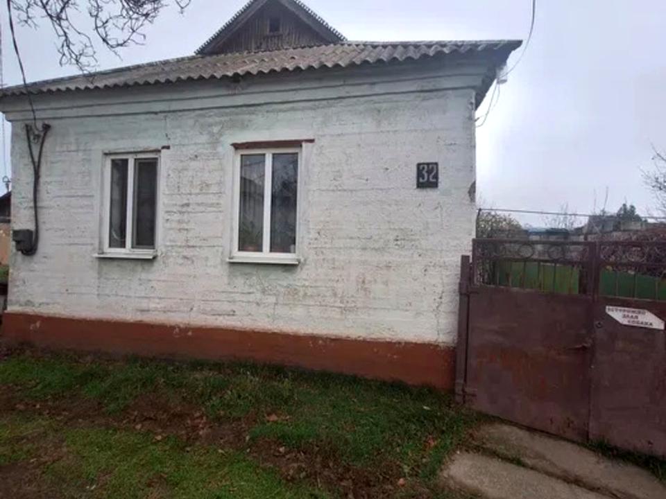 1869610590493851