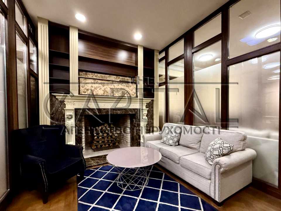1869615635861877