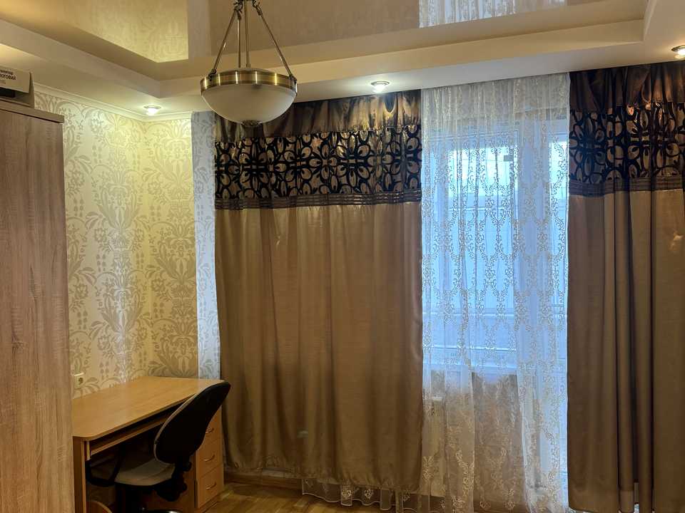 1869964633158938