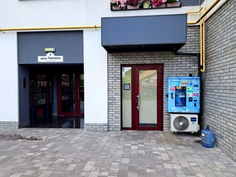 1870035206992271