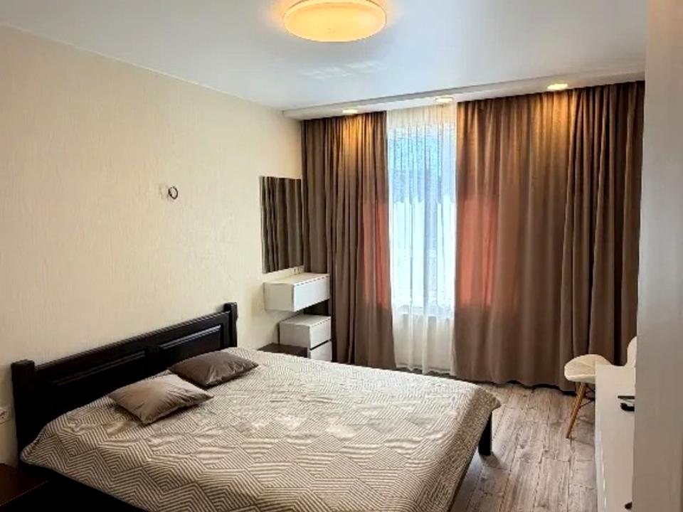 1870053370583010
