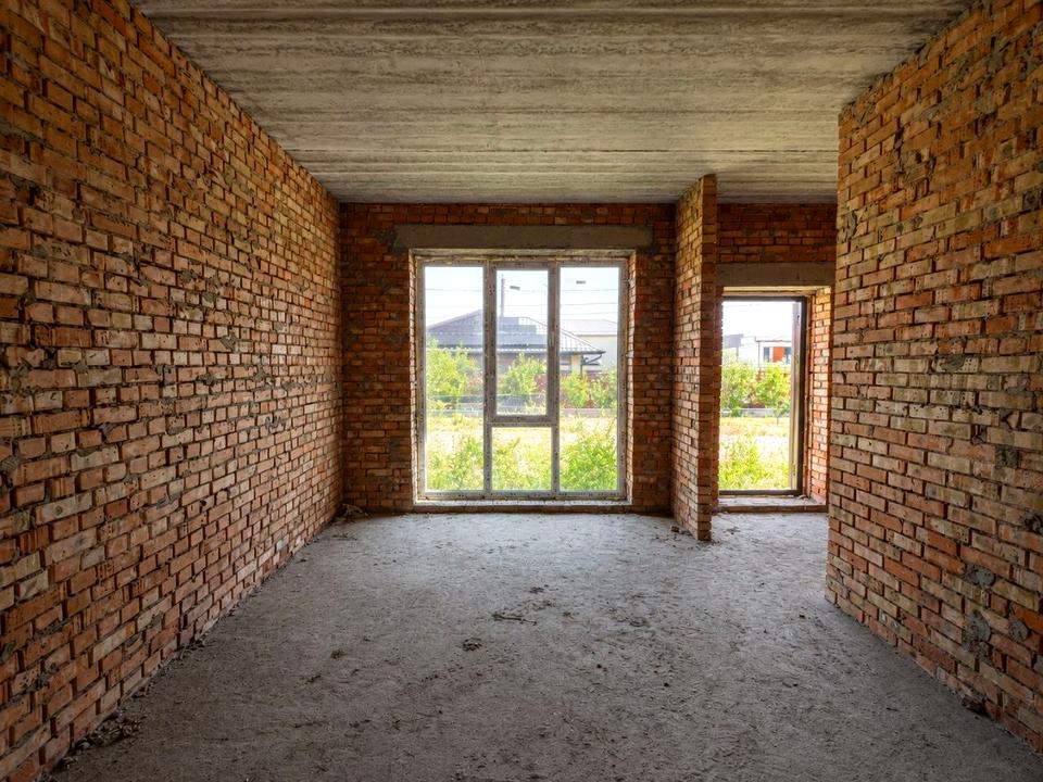 1870362856996297