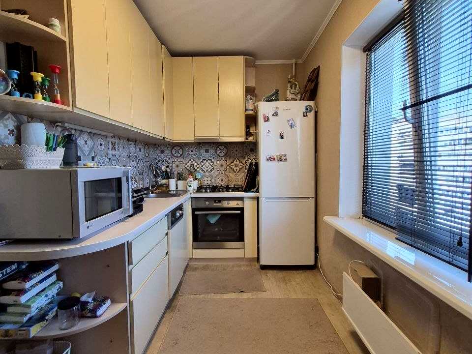 1870418005582706