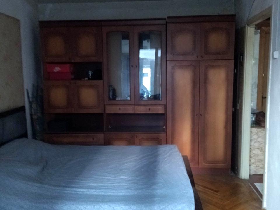 1870623353813246