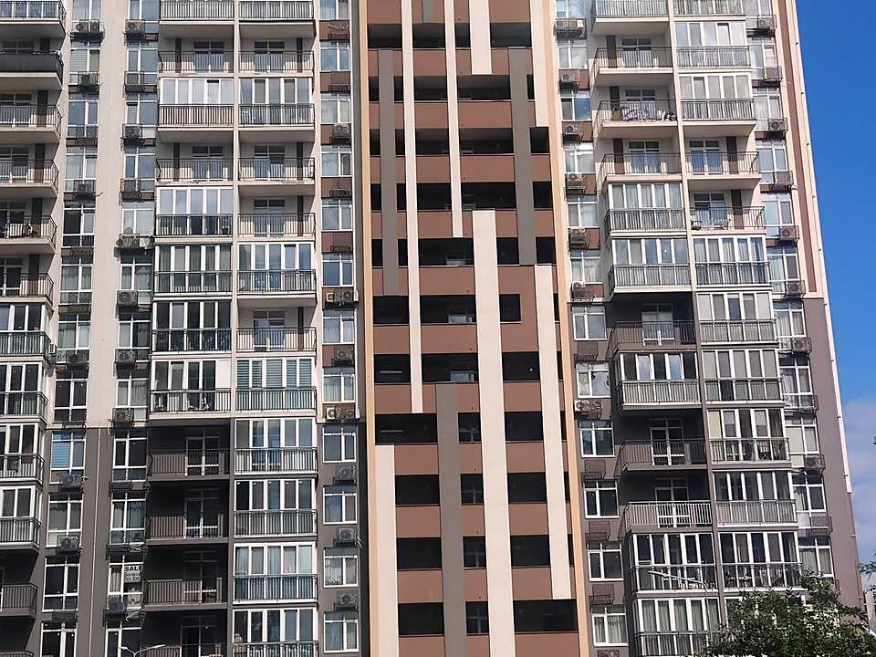 1870678986130949