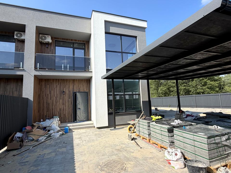 1870692998804984