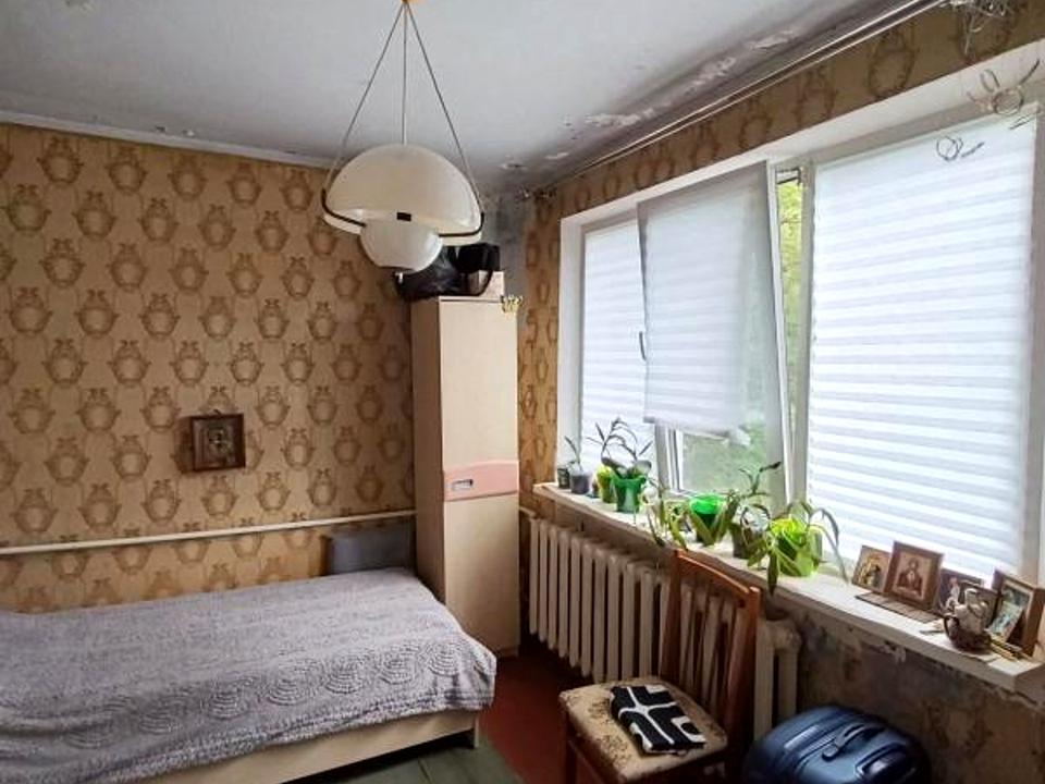 1870773779108037