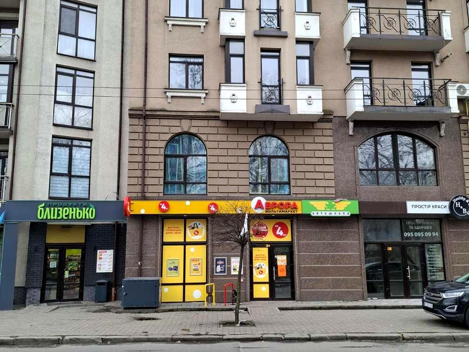 1870846444003831