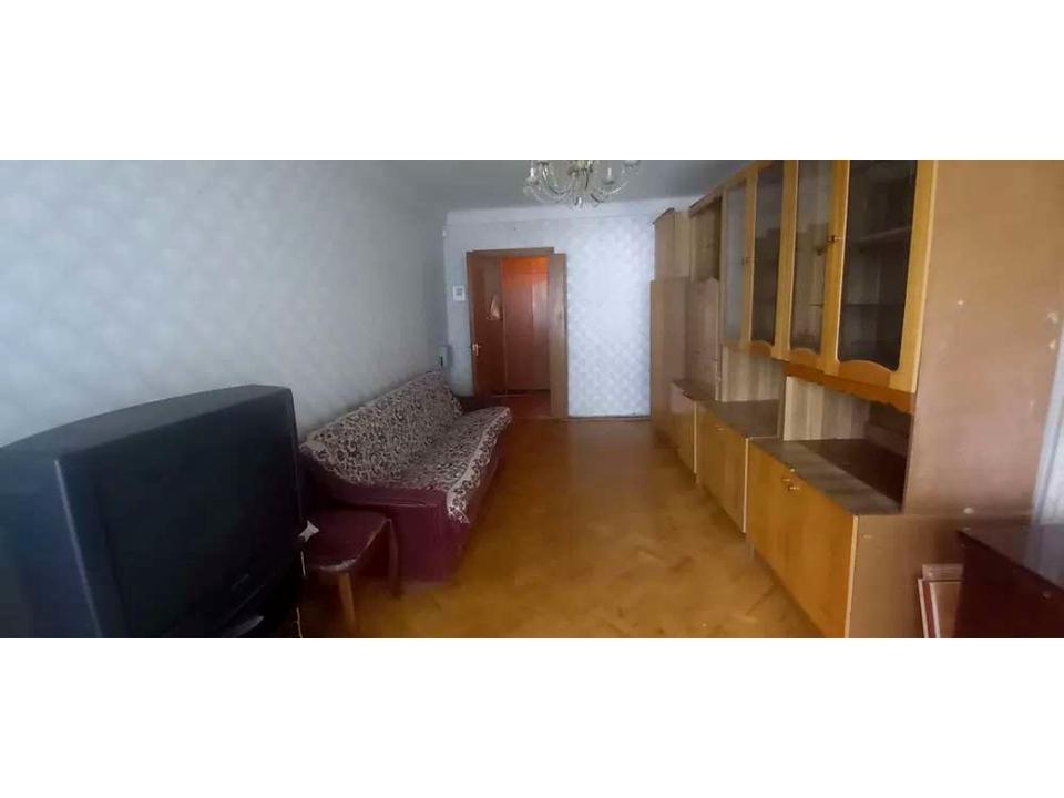 1870860915139751