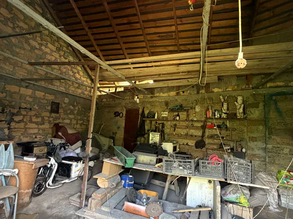 1870874276145121