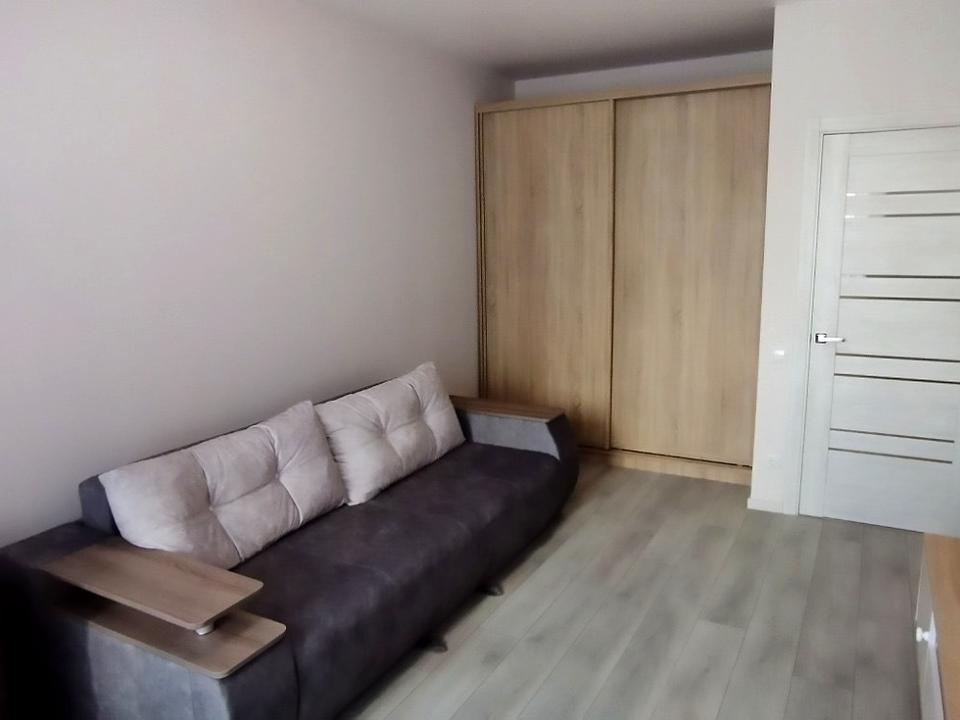 1870876383700681