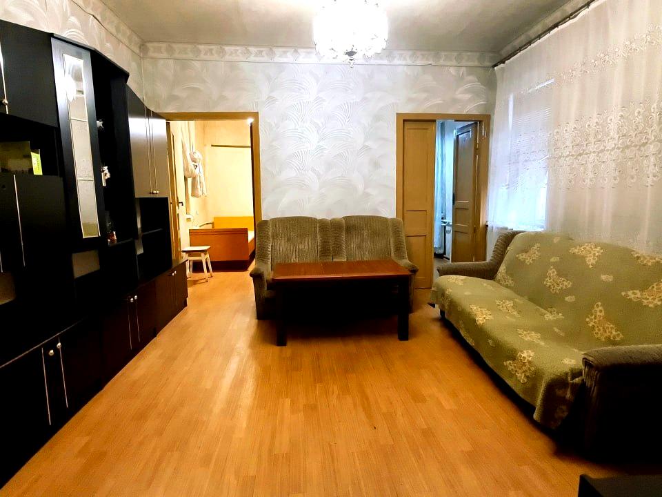 1870885540425167