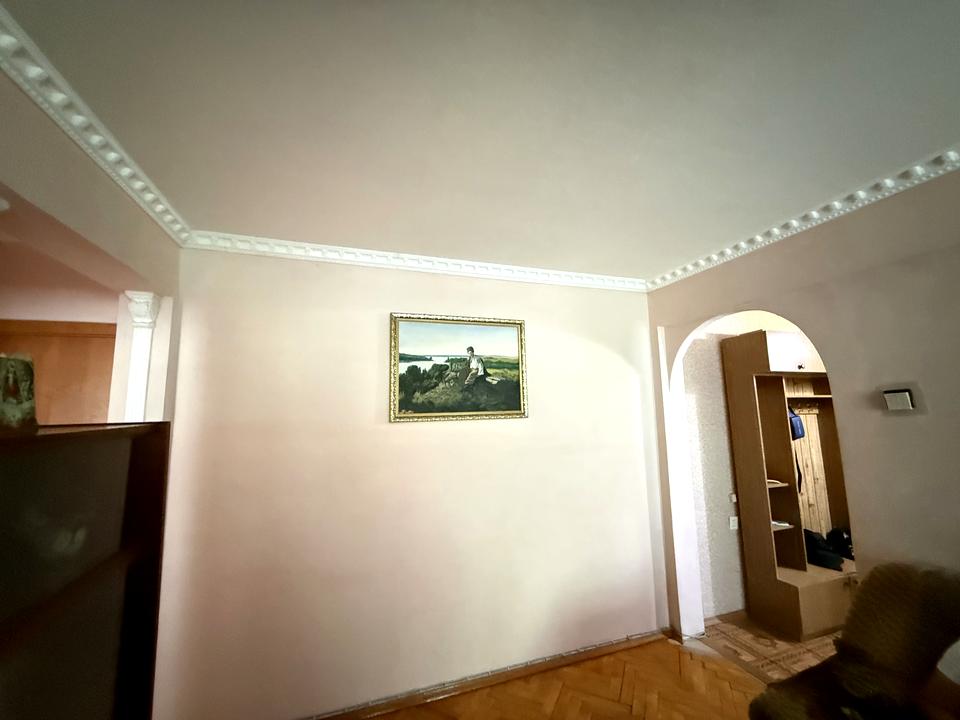 1870895431897538