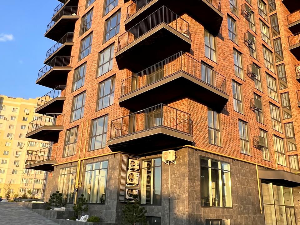 1870962587574994