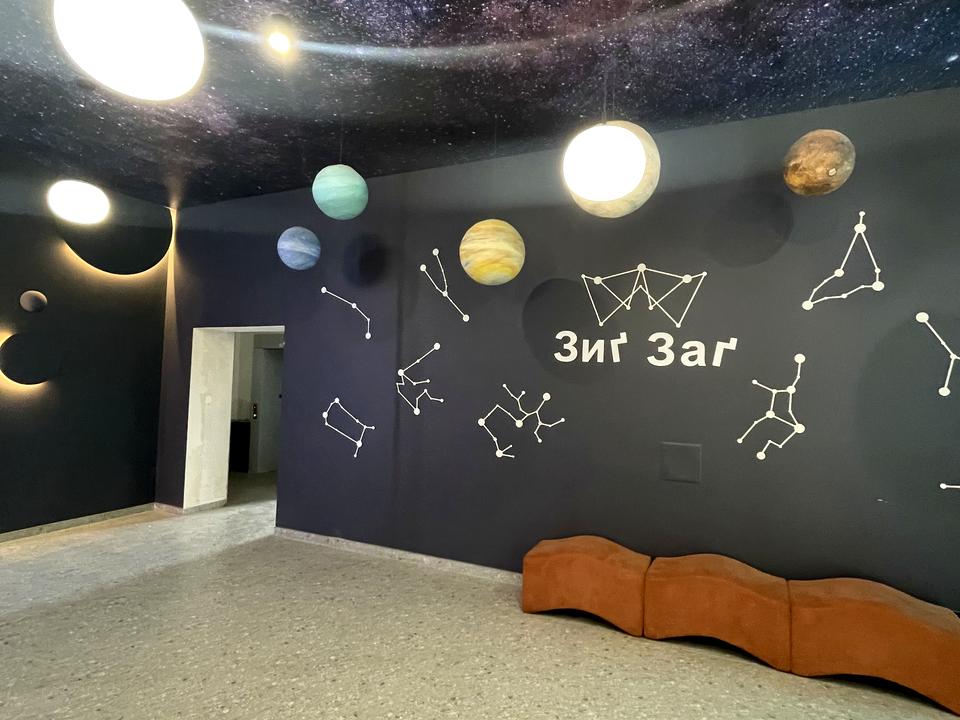 1871214128217519