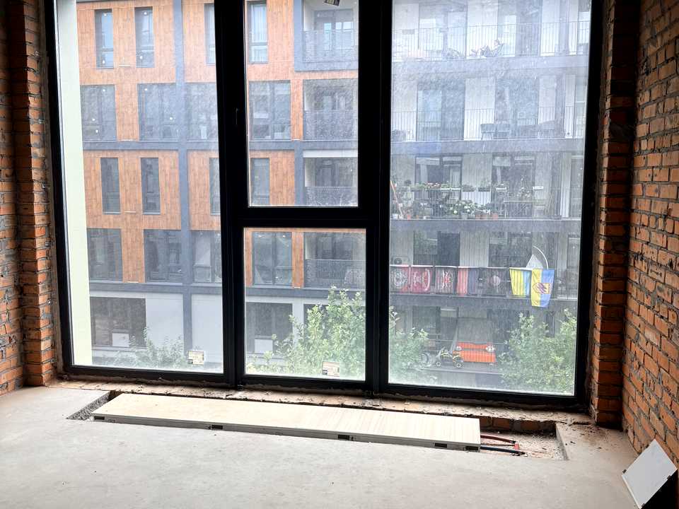 1871410612647317