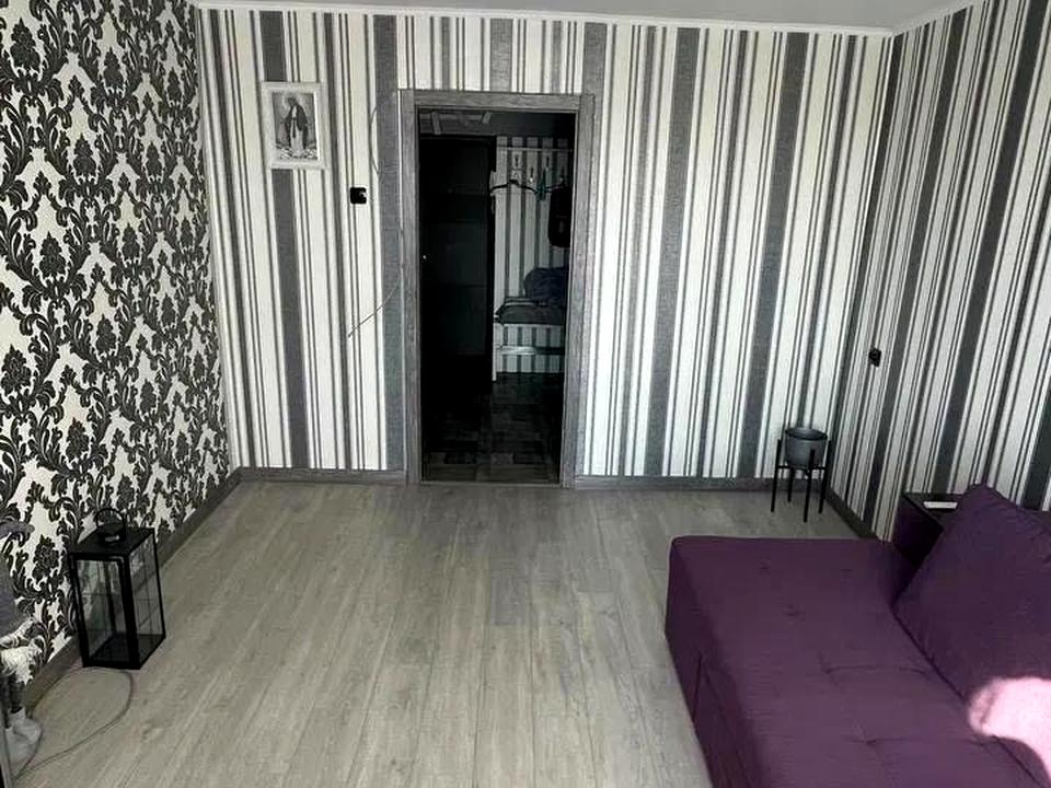 1871427976808913