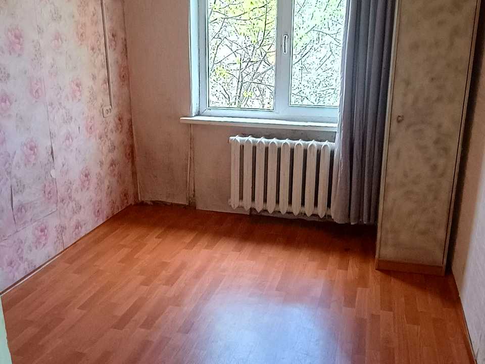 1871447677408885