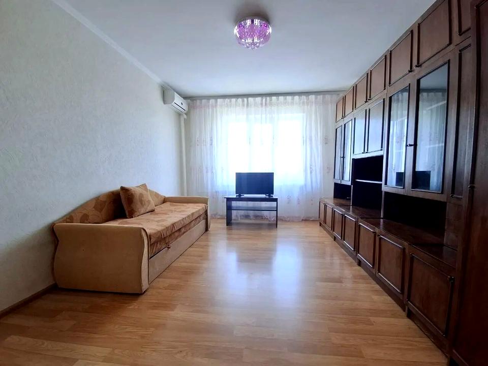1871501494853405