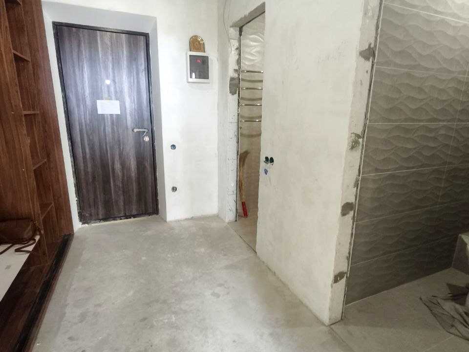1871578956595920
