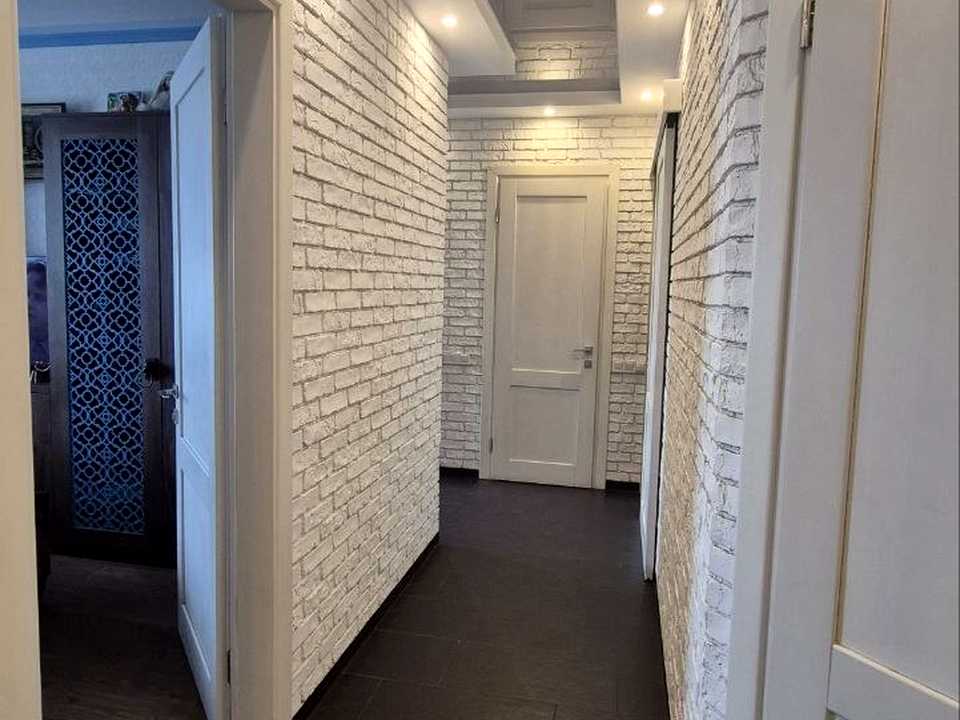 1871877027484035