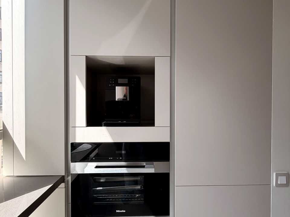1871987460679550