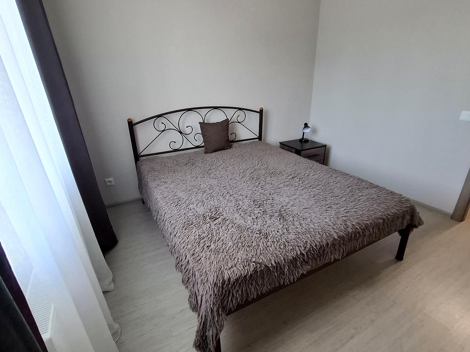 1872042492308487