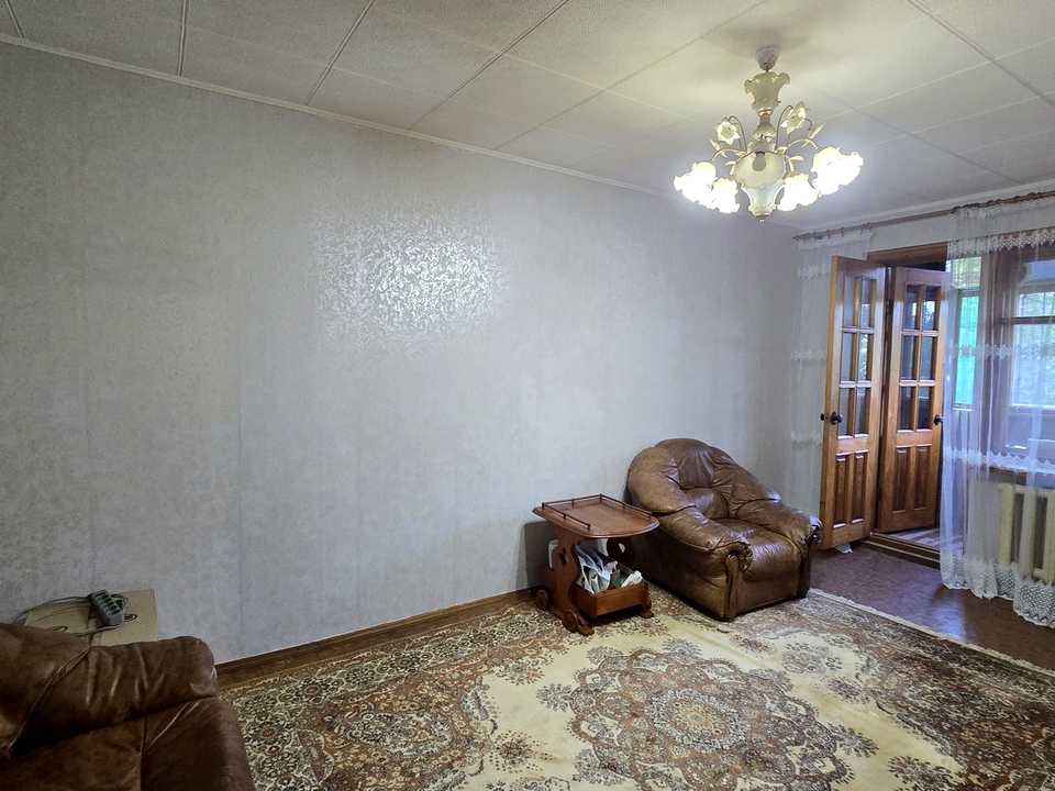 1872050277496036