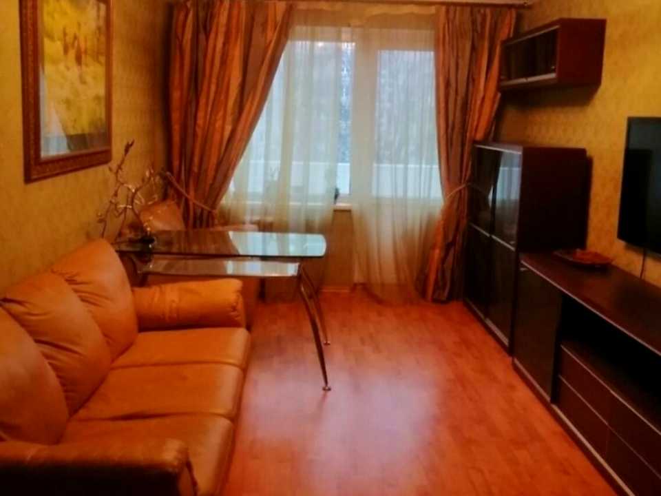 1872129913921670