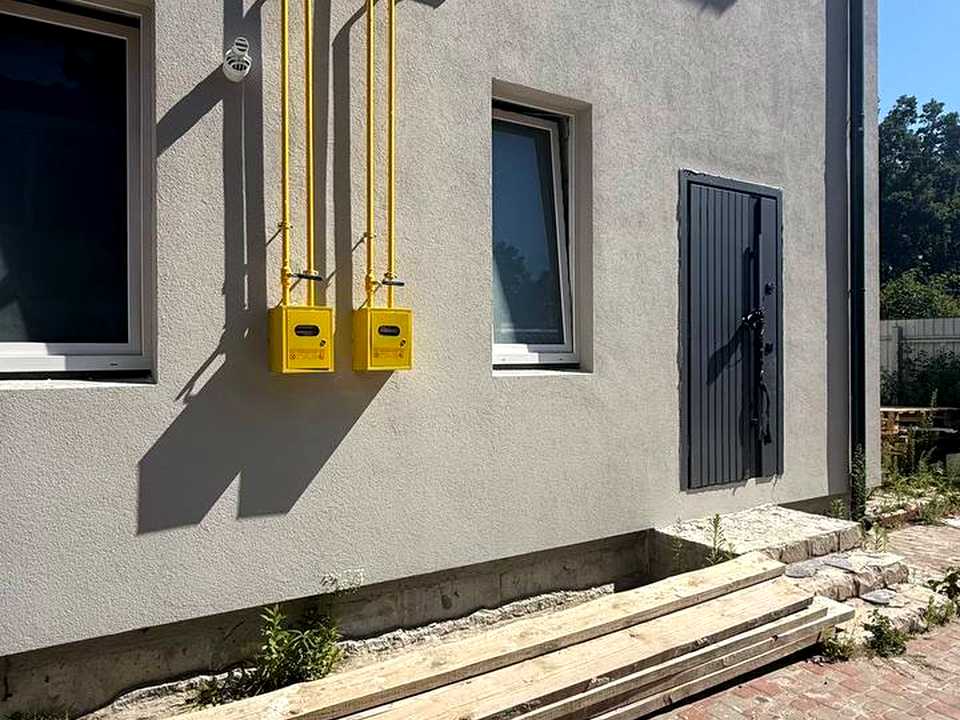 1872498672313990