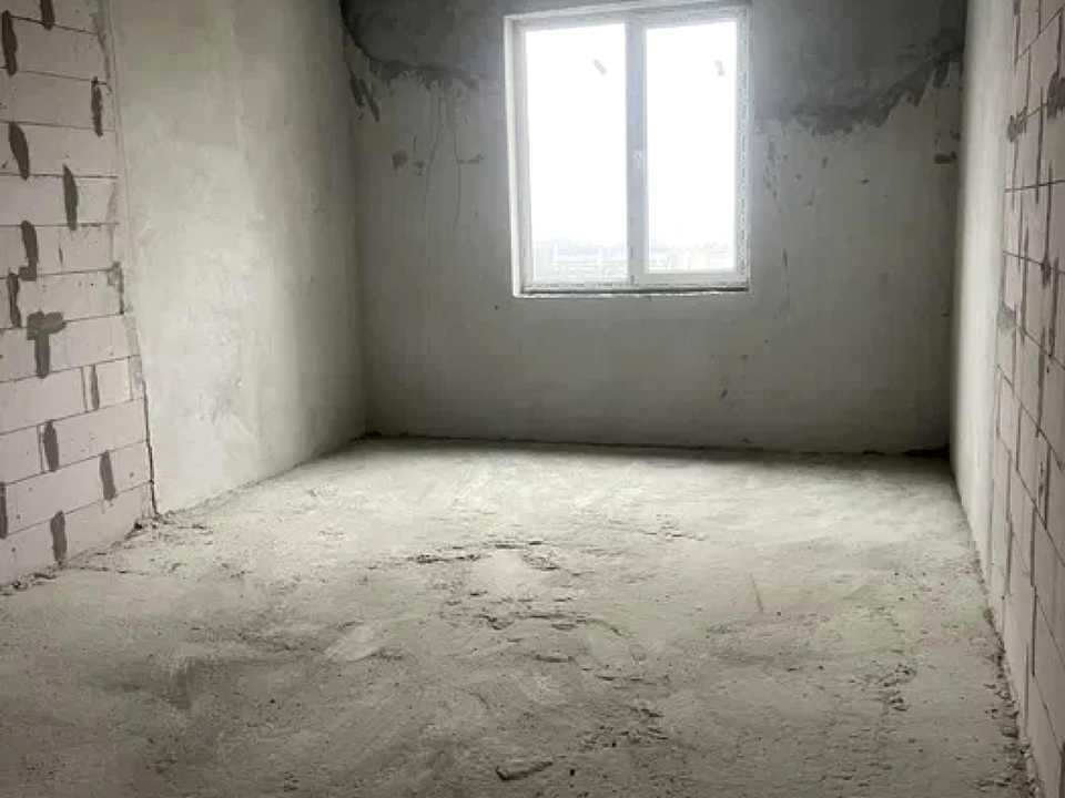 1872507971843935