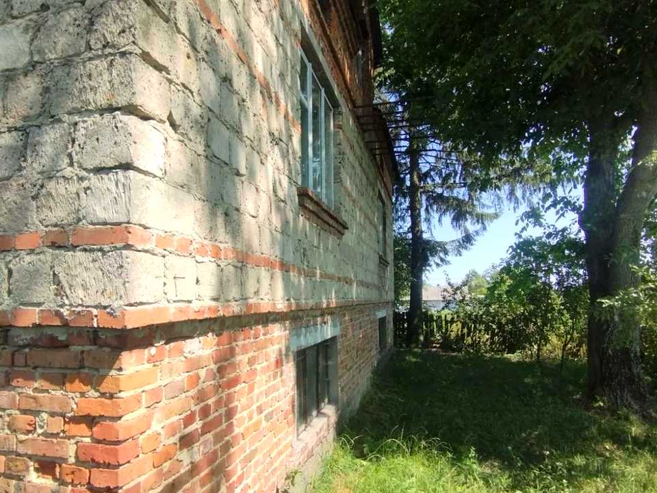 1872587551085880