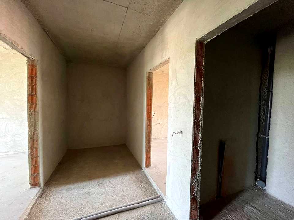 1872717355215403