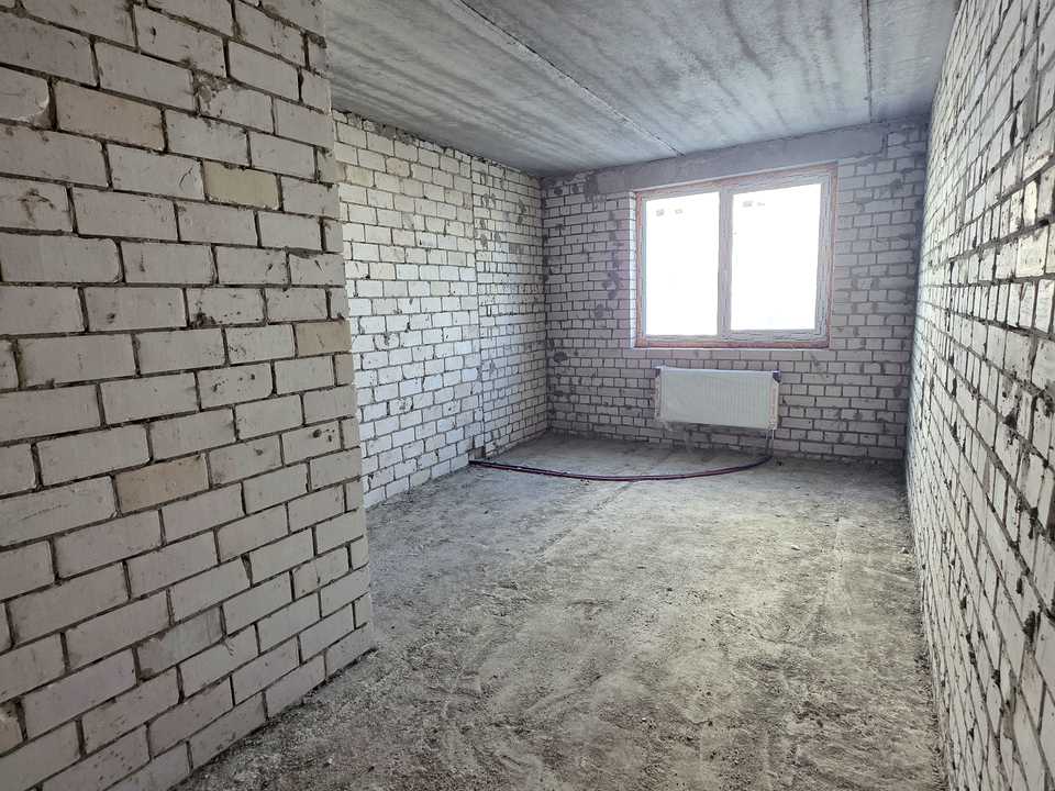 1872765768485817