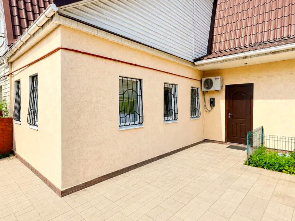1872784245455104