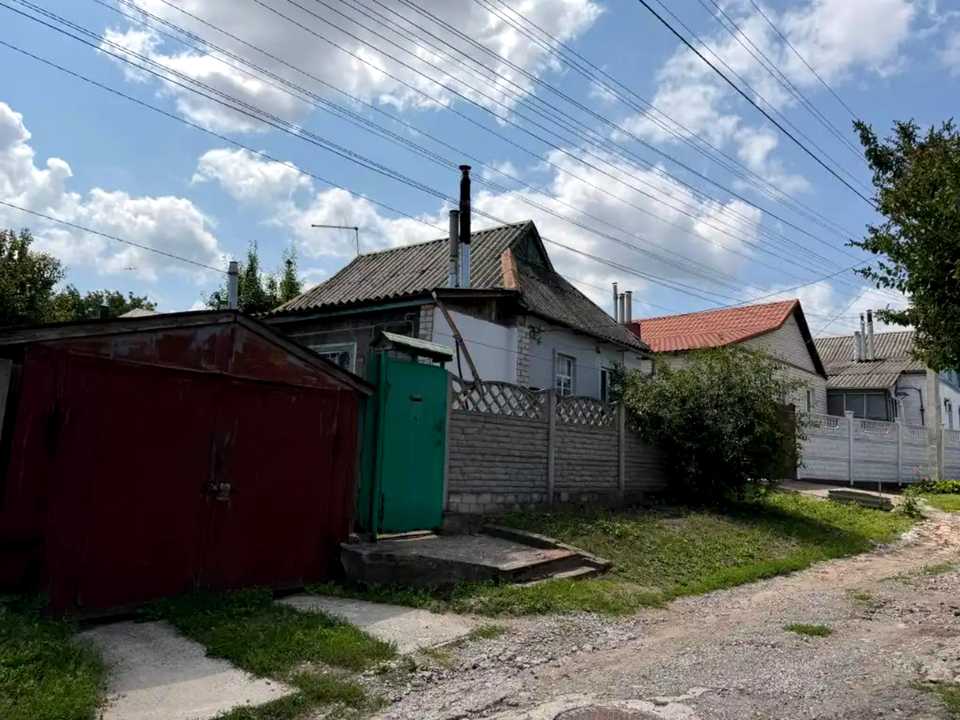 1872837440477751