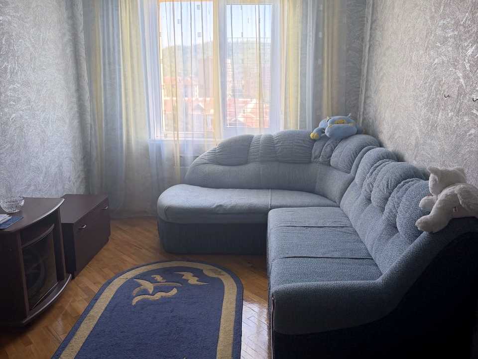1873035318386879