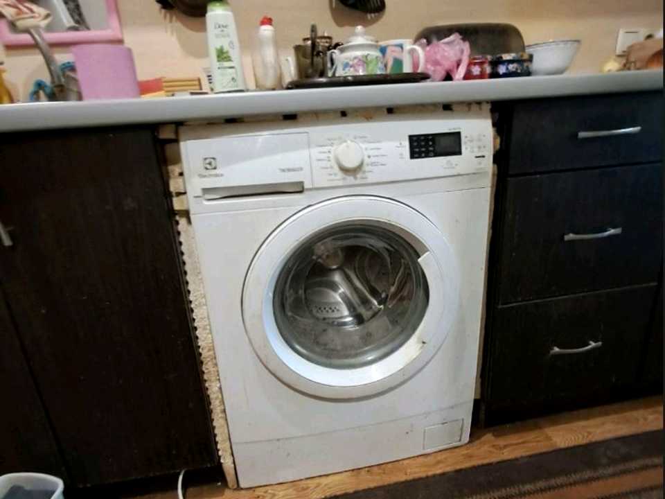 1873243129389210