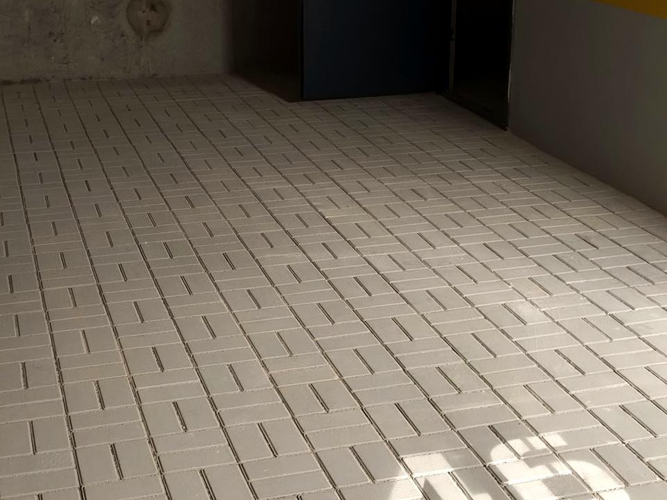 1873326457195633