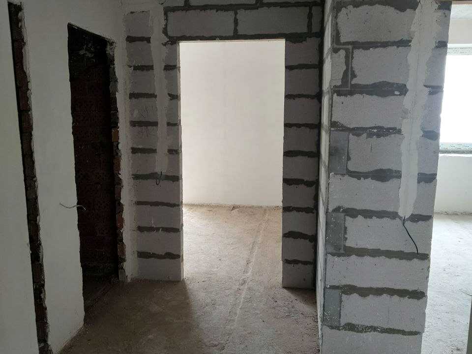 1873412258449911