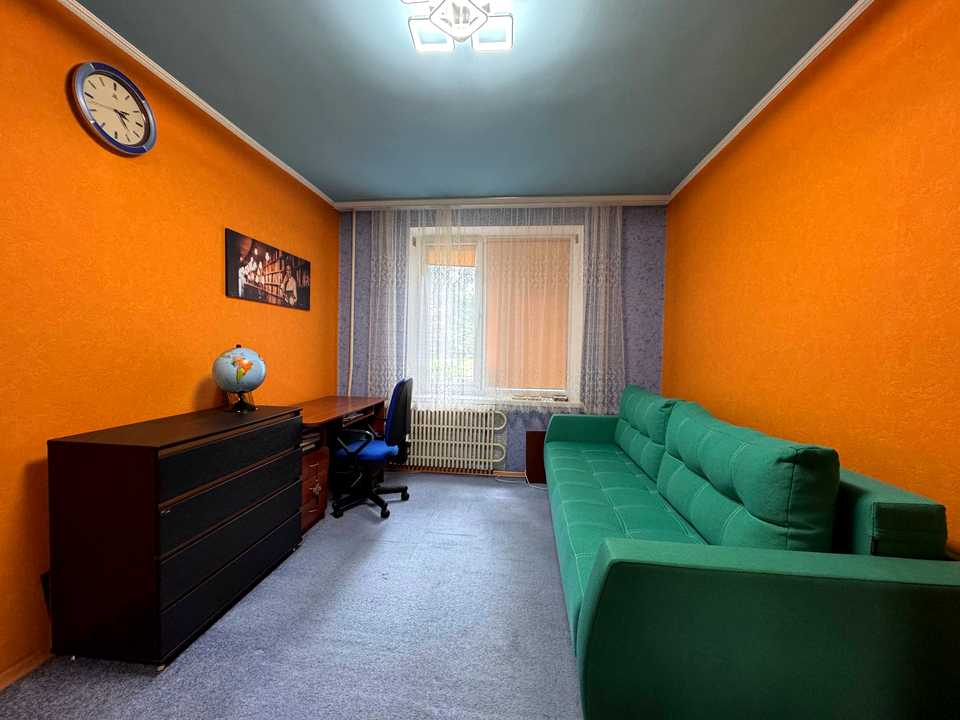 1873486165106307