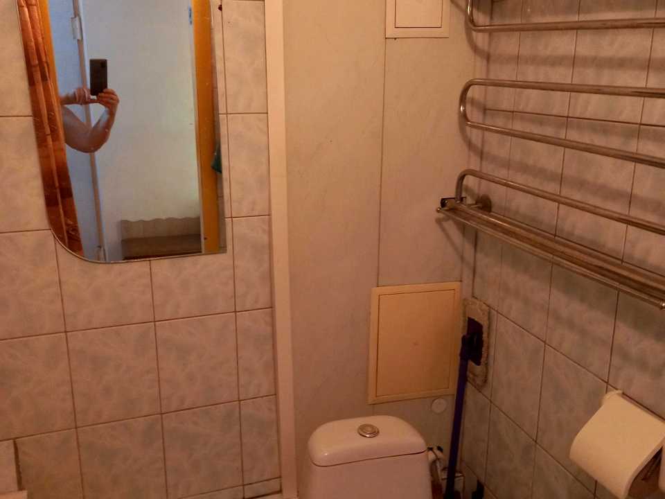 1873610876673175