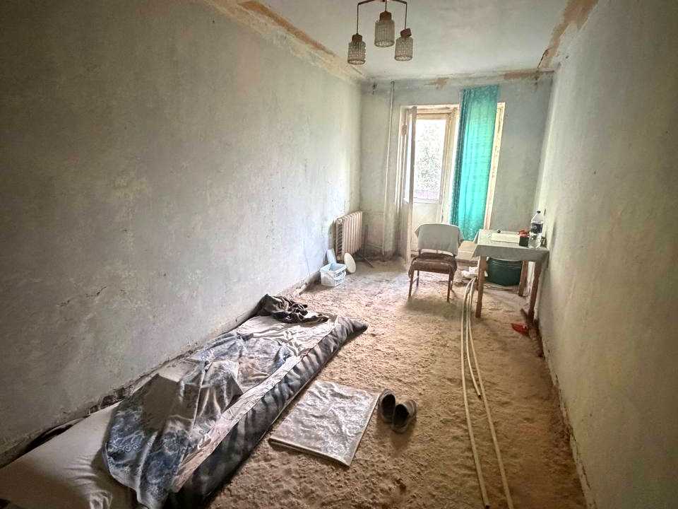 1873677737487850